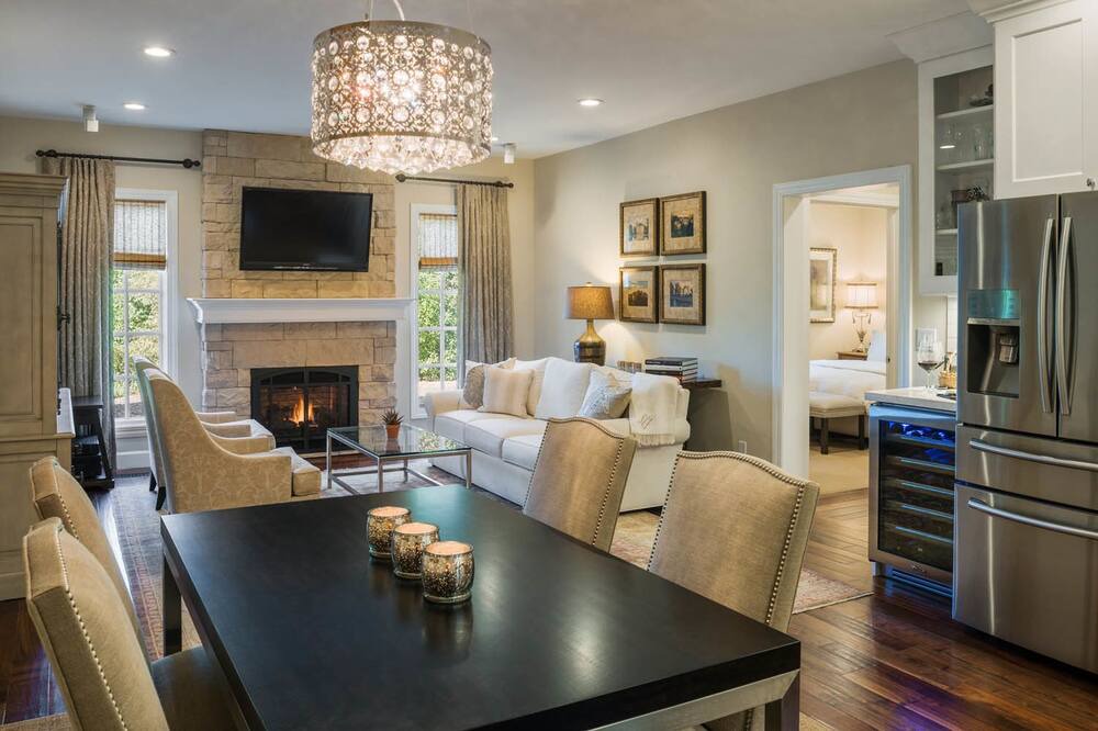 Photo of Livingroom in Moss Beach