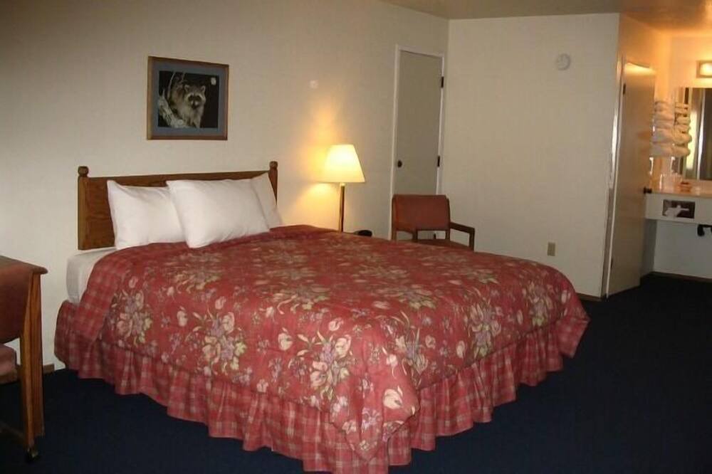Photo of Bedroom in Mi-Wuk Village