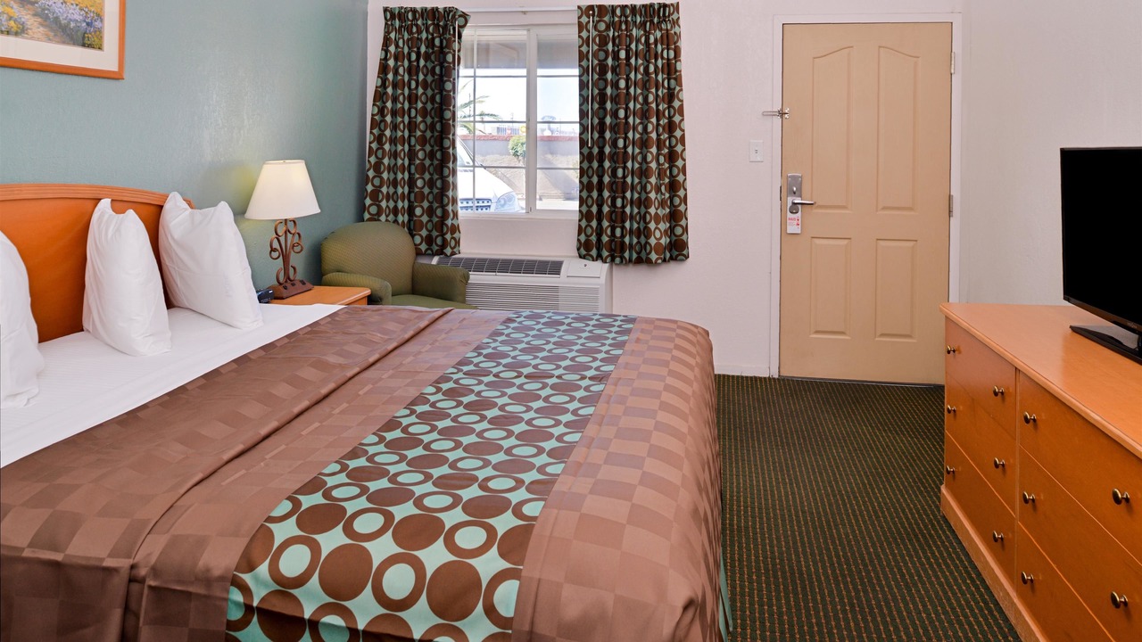 Photo of Bedroom in Los Banos