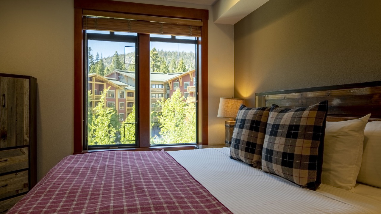 Photo of Bedroom in Mammoth Lakes