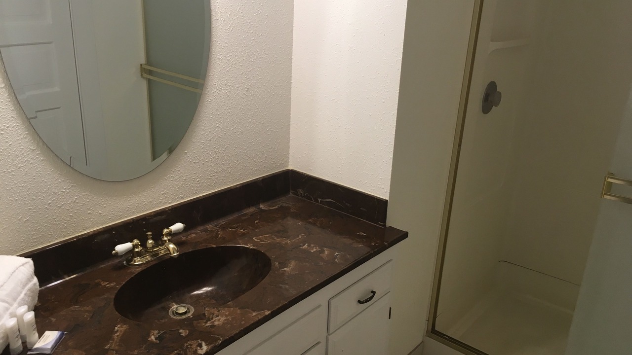 Photo of Bathroom in Reedley