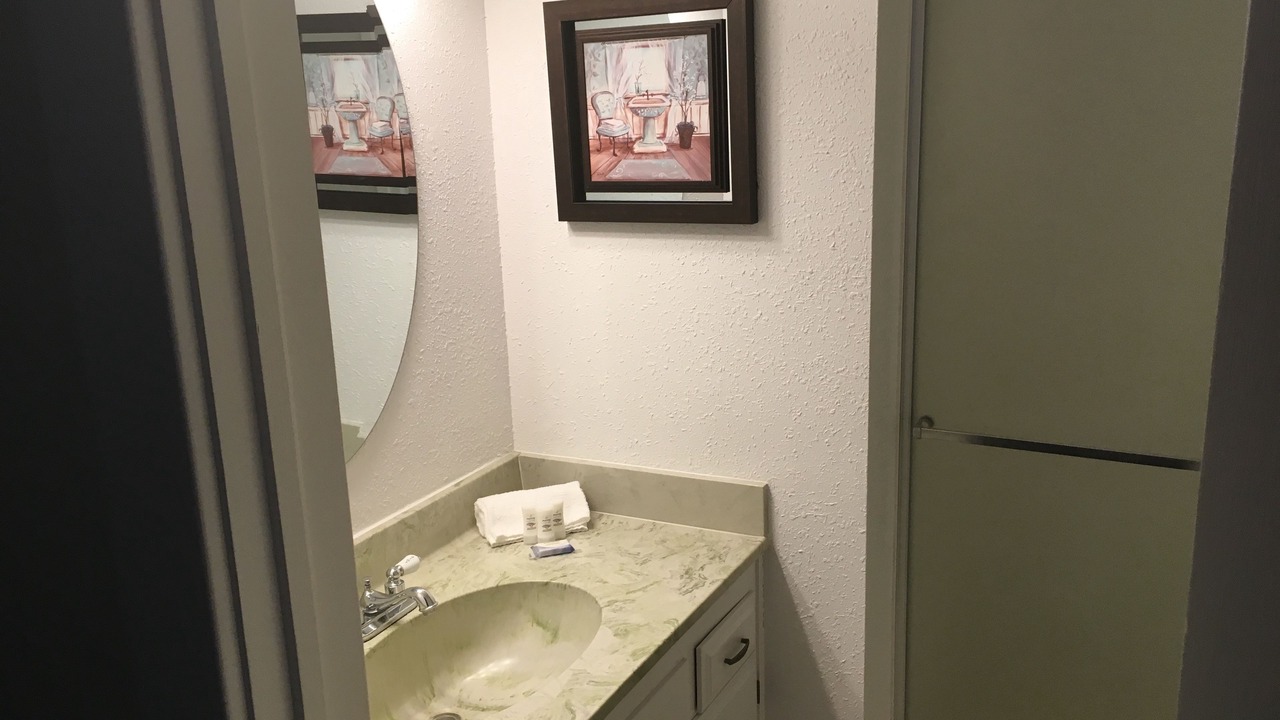 Photo of Bathroom in Reedley