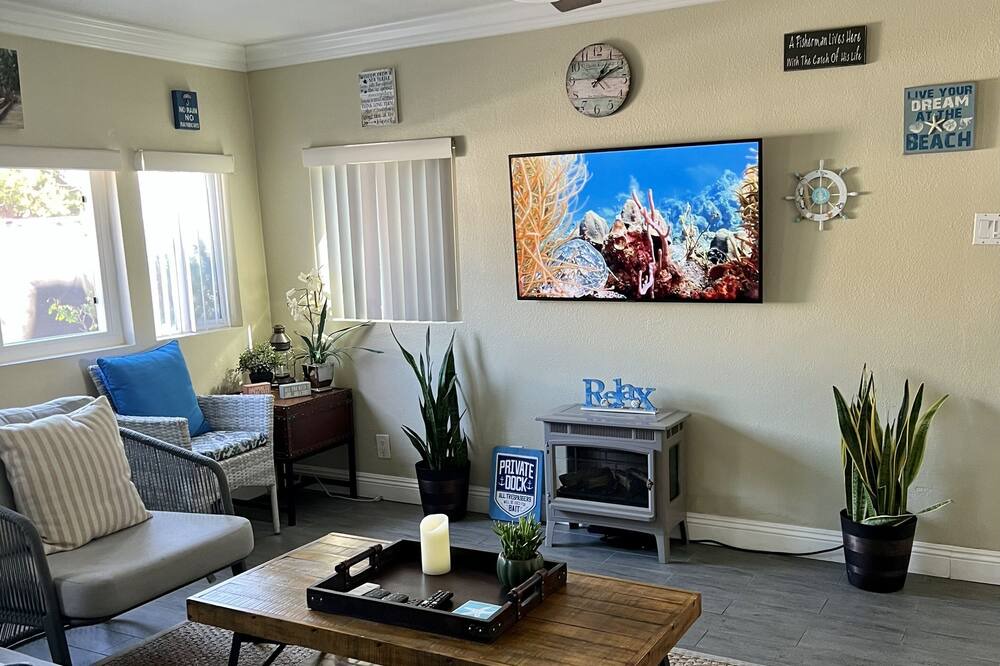 Photo of Bedroom in Sunset Beach