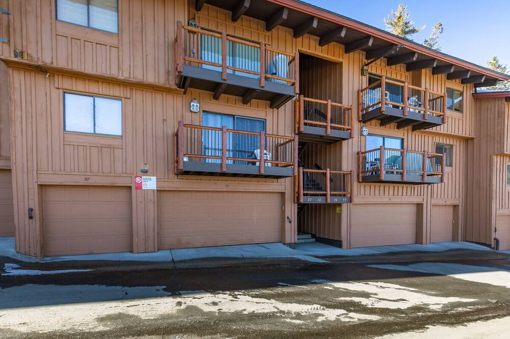 Photo of Outdoor in Mammoth Lakes