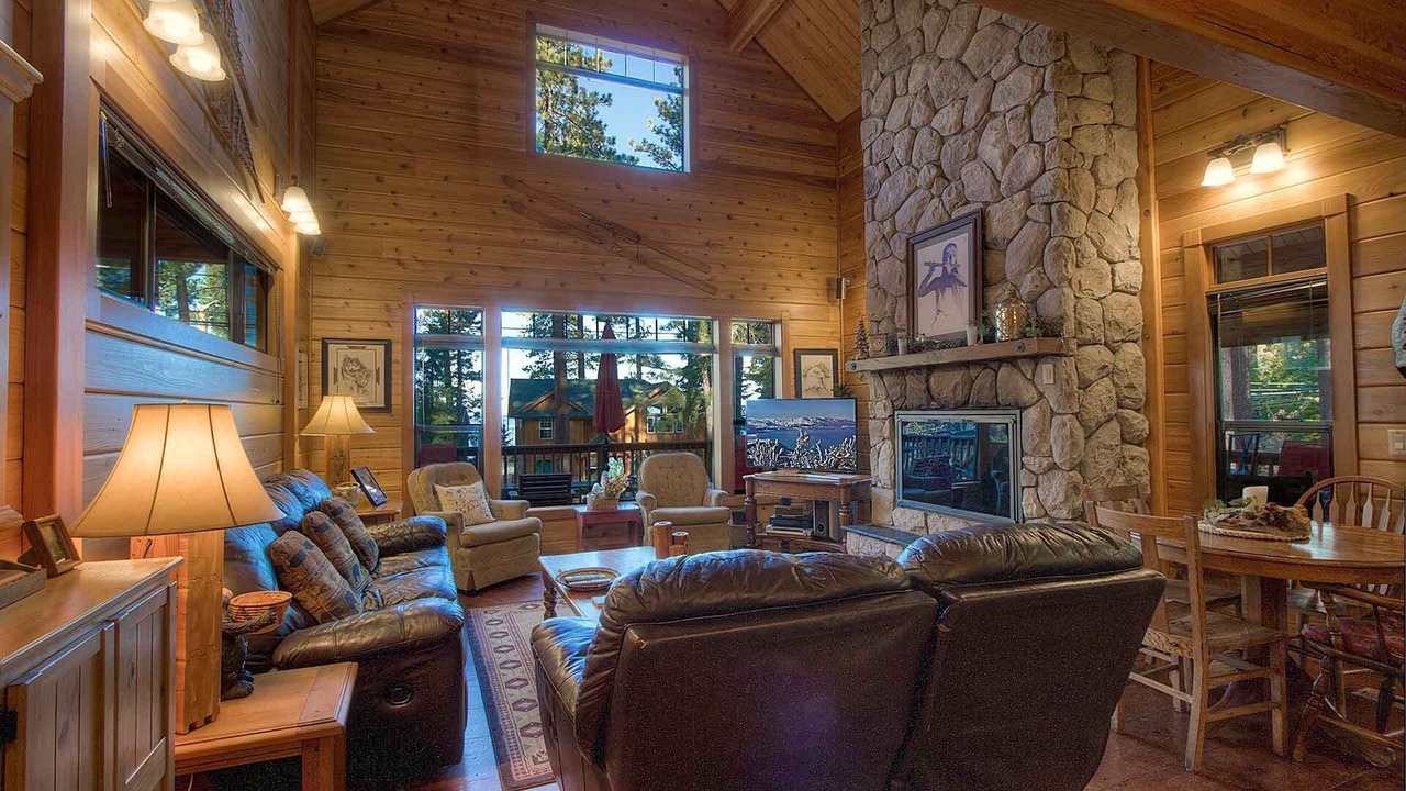 Photo of Livingroom in Zephyr Cove