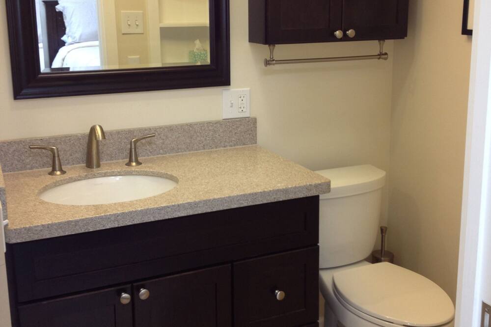 Photo of Bathroom in Downtown Monterey