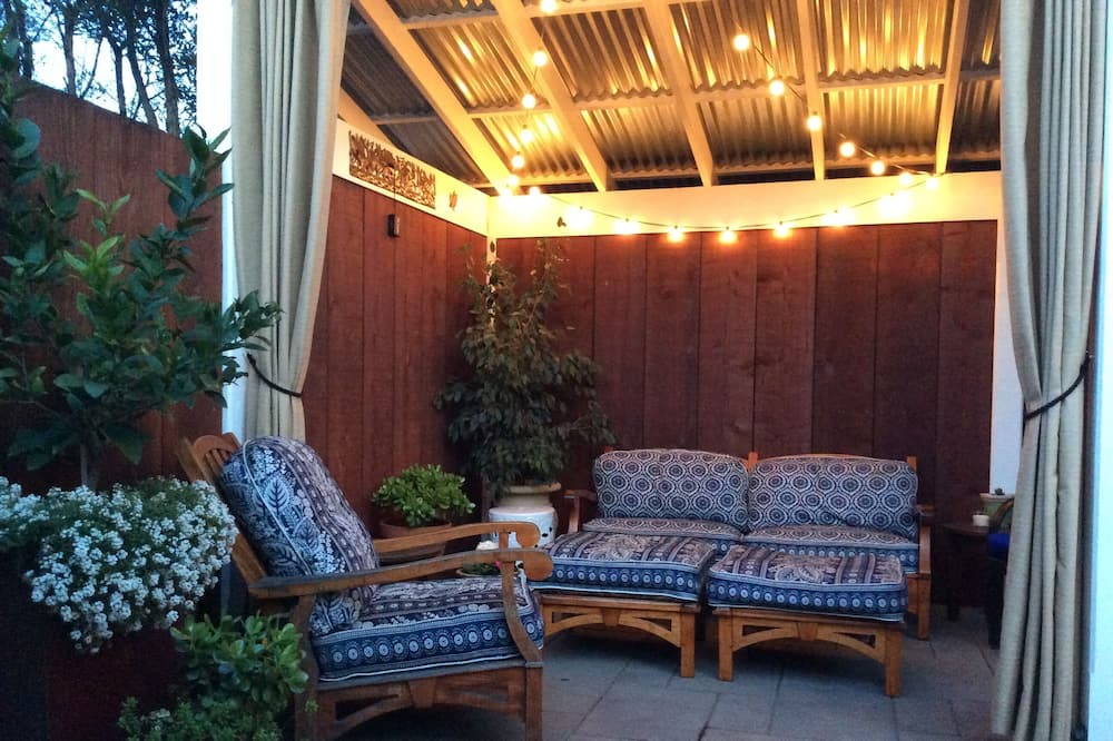 Photo of Patio Balcony in Downtown Monterey