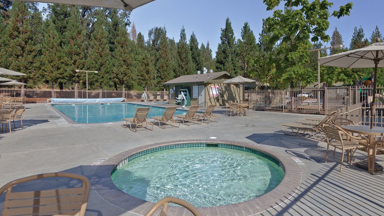 Photo of Outdoor in Bass Lake