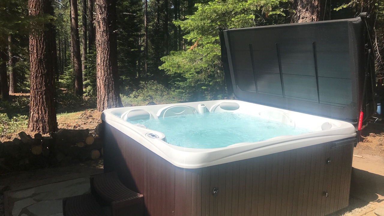 Photo of Outdoor in Pioneer Trail