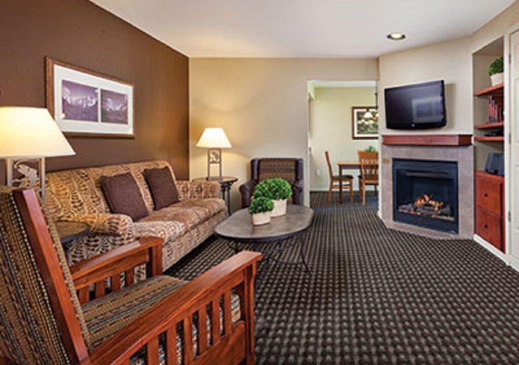 Photo of Livingroom in Bass Lake