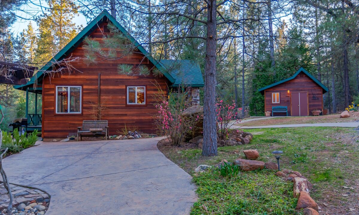 Photo of Outdoor in Groveland