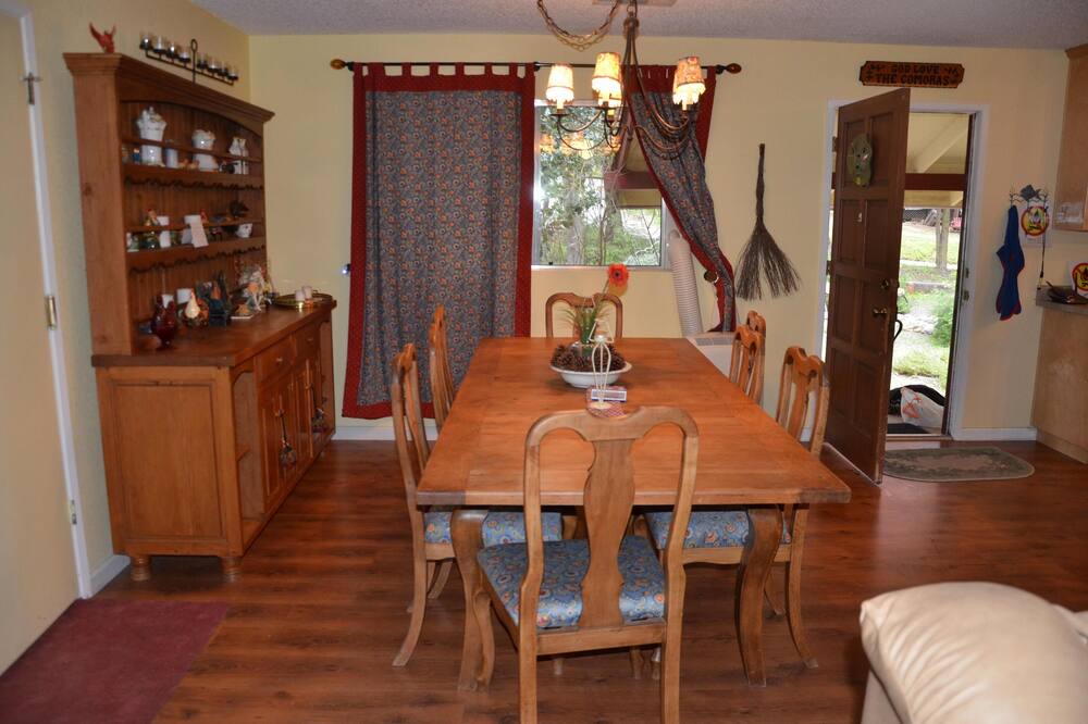 Photo of Bedroom in Wishon