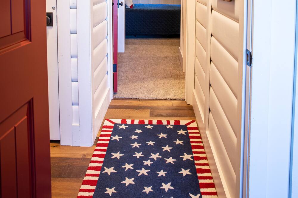 Photo of Bedroom in Lake Almanor West