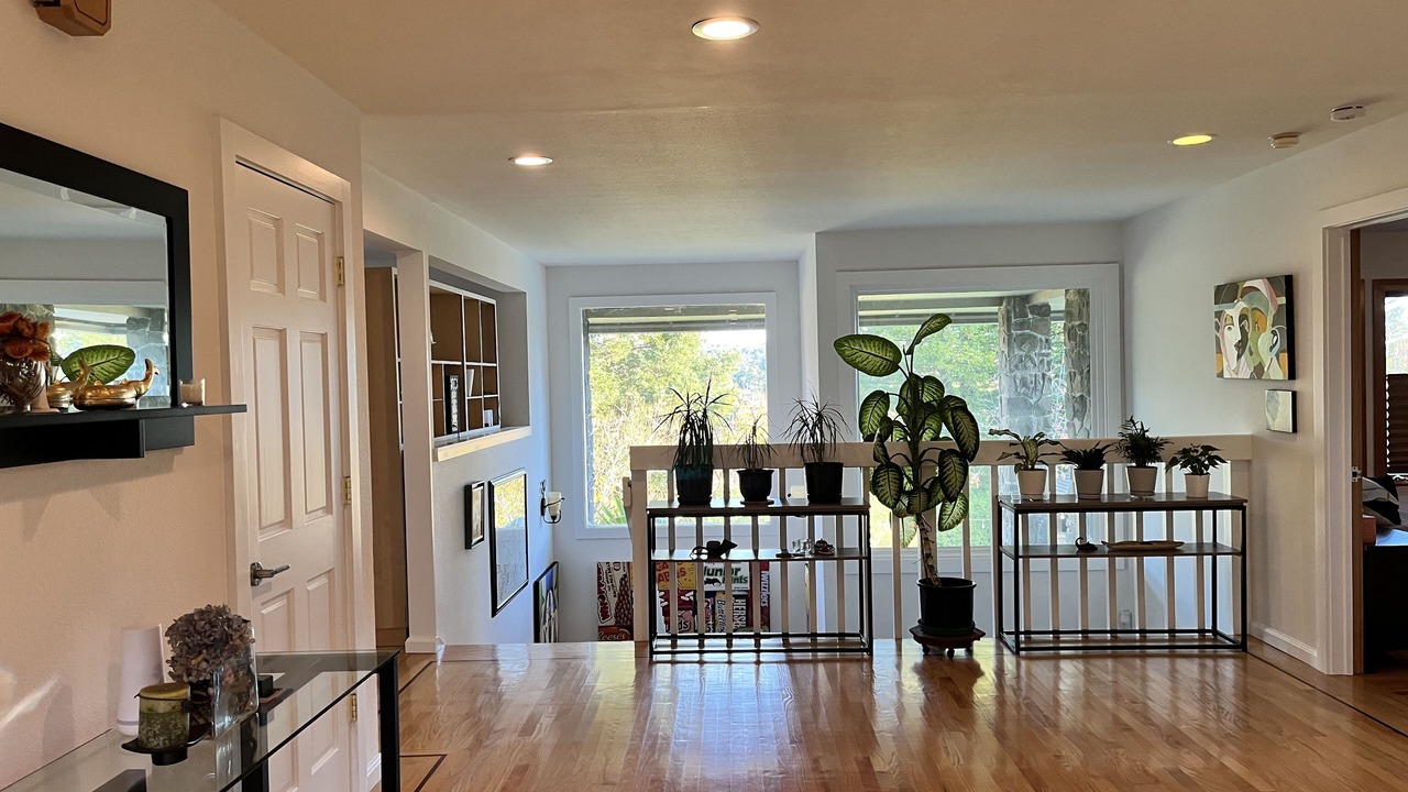 Photo of Livingroom in San Rafael