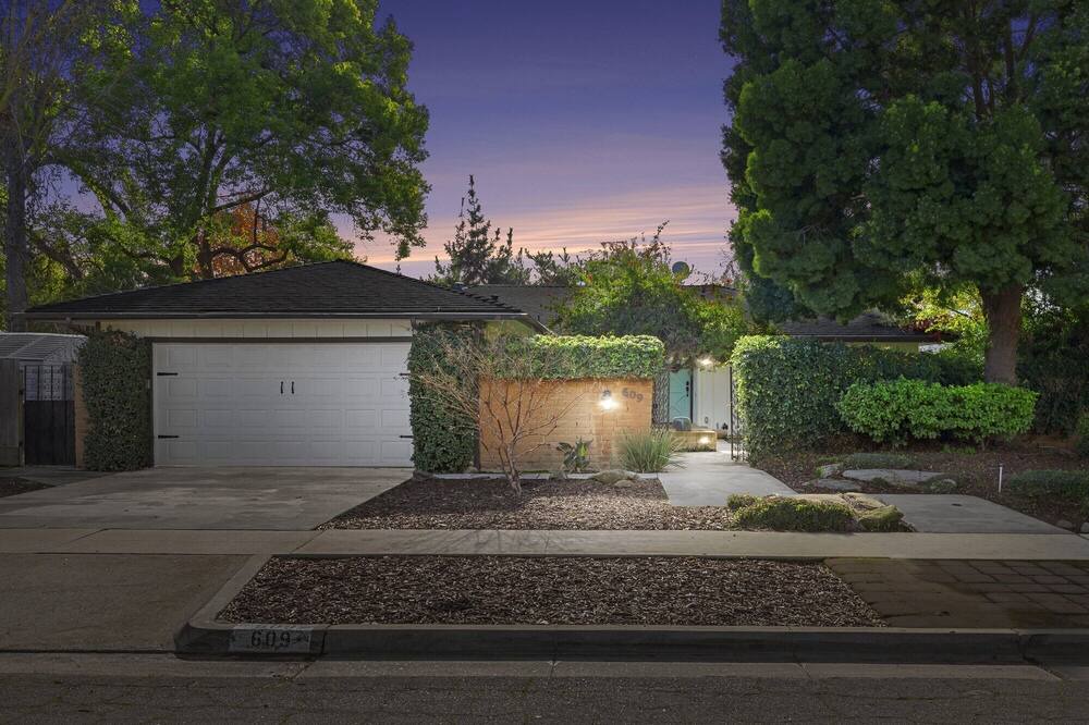 Photo of Outdoor in Fresno