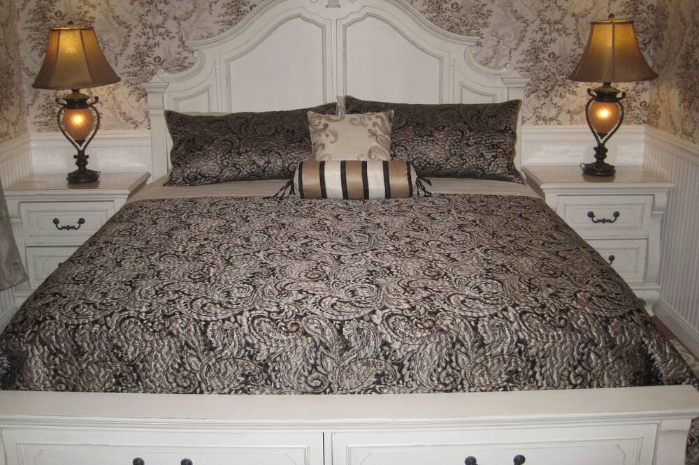 Photo of Bedroom in Citrus Heights