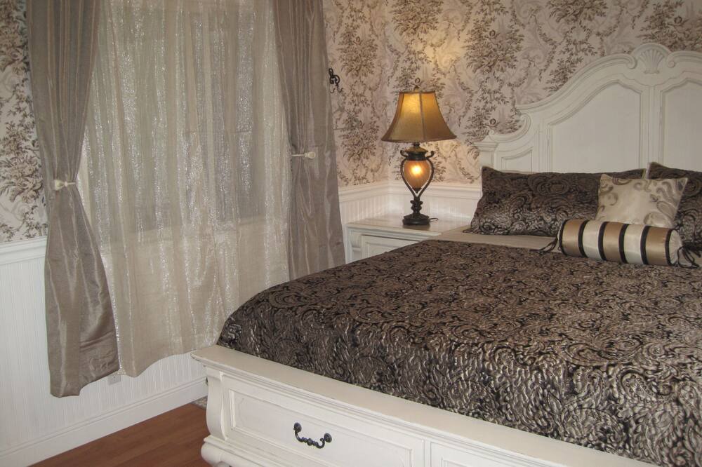 Photo of Bedroom in Citrus Heights