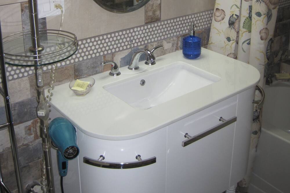 Photo of Bathroom in Citrus Heights