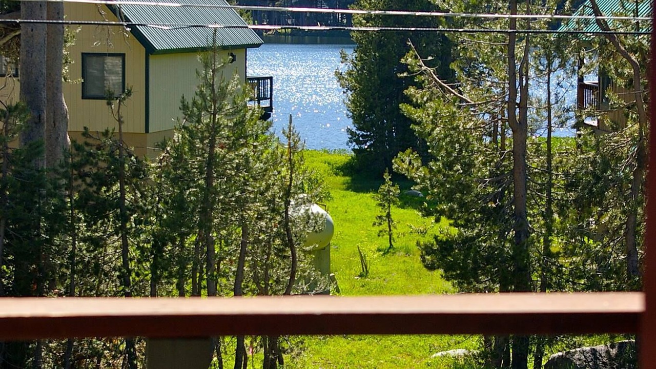 Photo of Outdoor in Serene Lakes