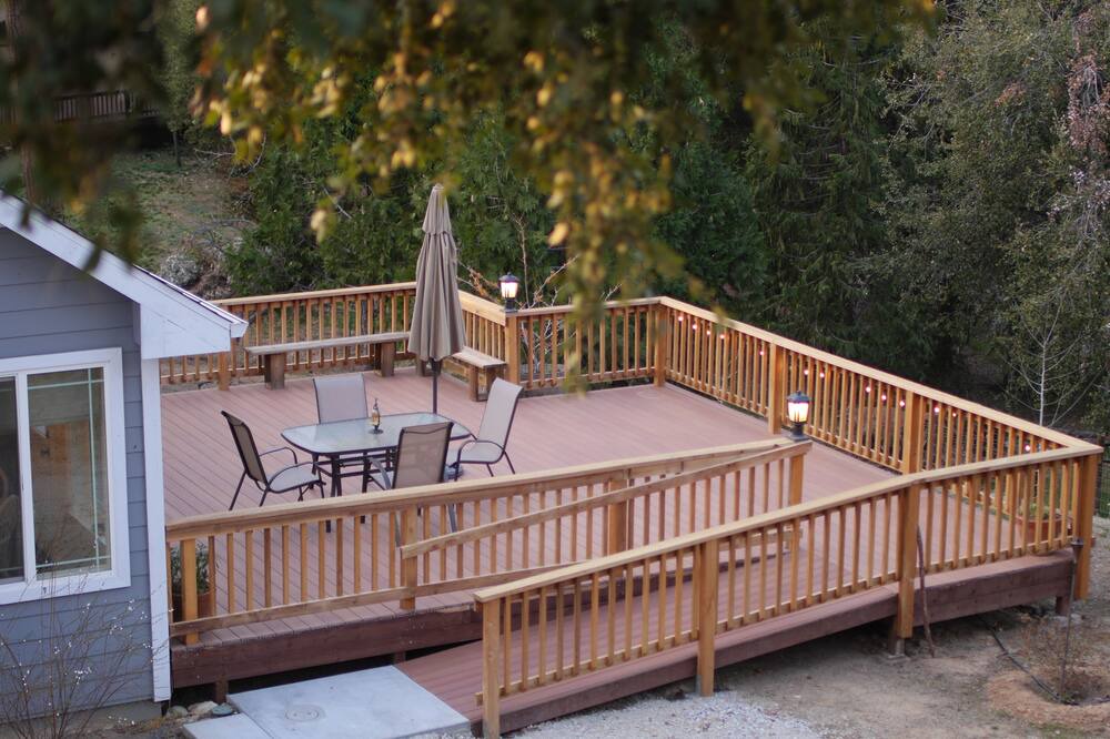Photo of Others in Oakhurst