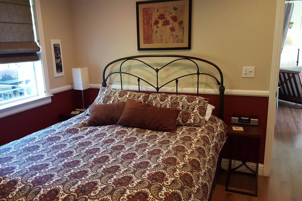 Photo of Bedroom in Oakhurst