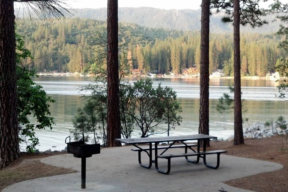 Photo of Outdoor in Oakhurst