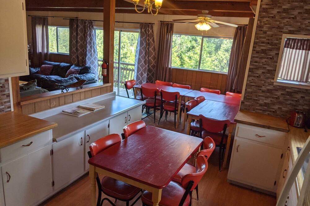 Photo of Kitchen in Cold Springs