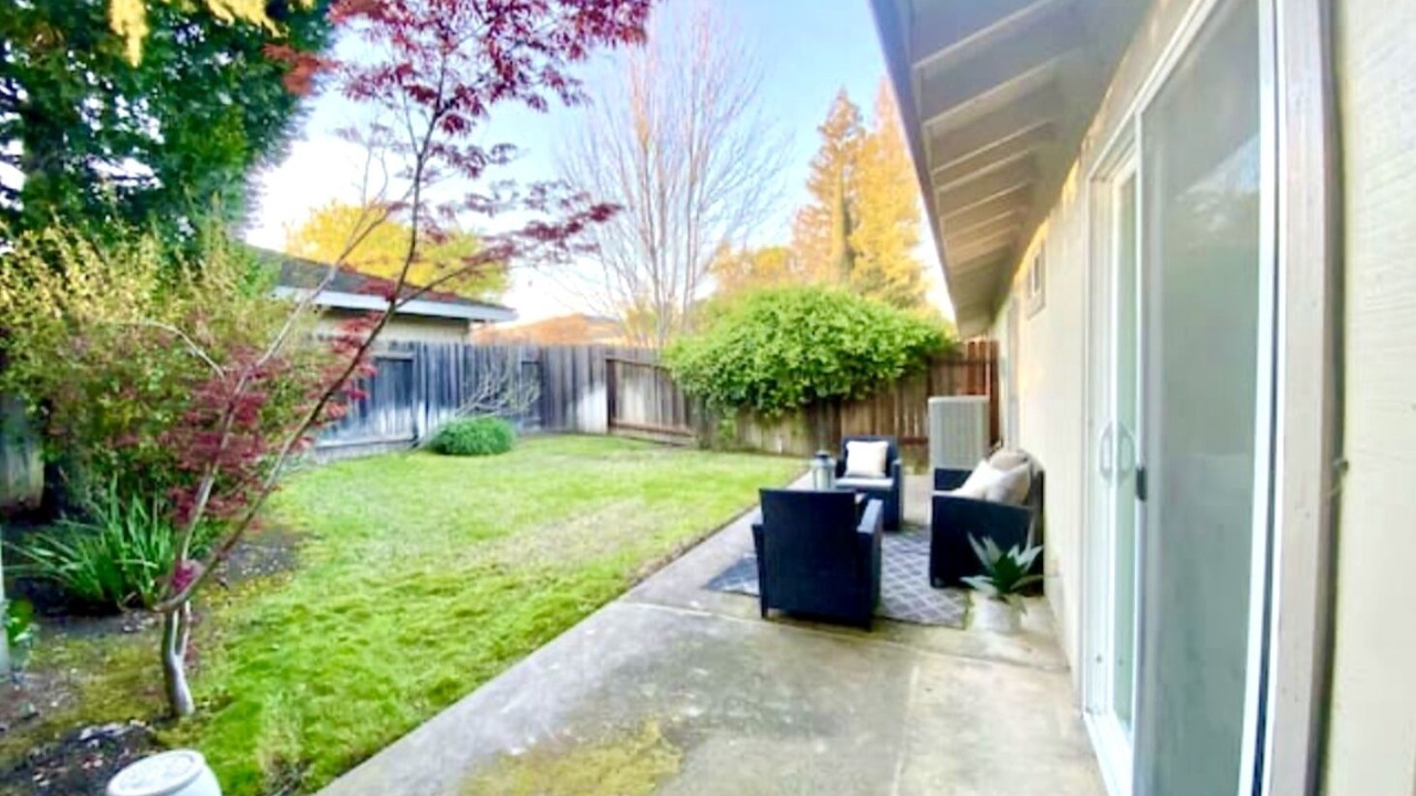 Photo of Outdoor in Pocket