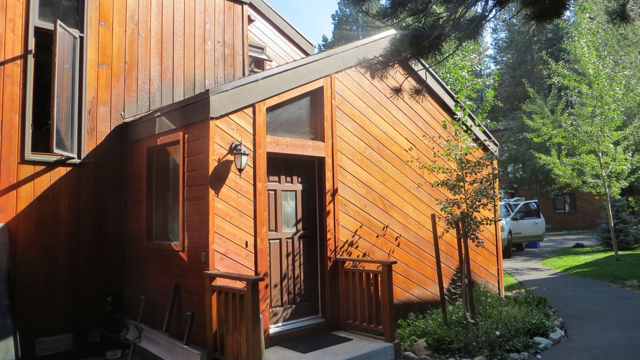 Photo of Outdoor in Mammoth Lakes