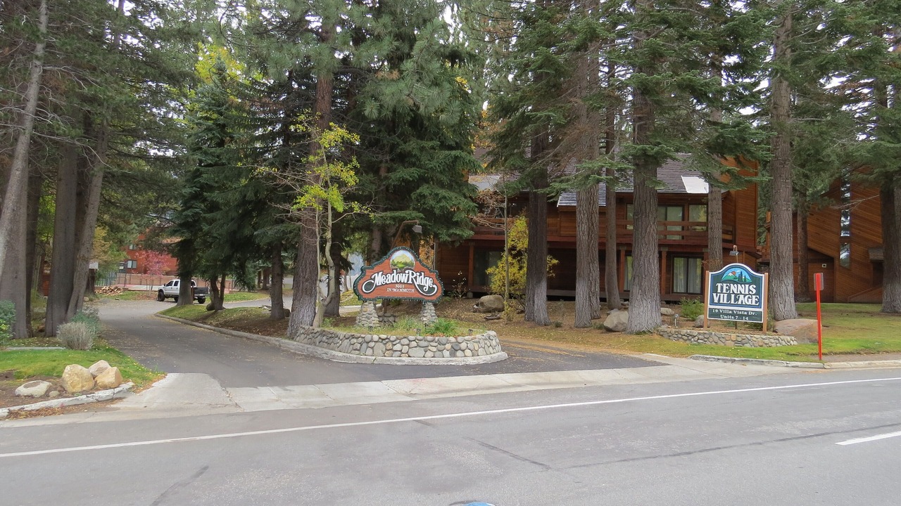 Photo of Outdoor in Mammoth Lakes