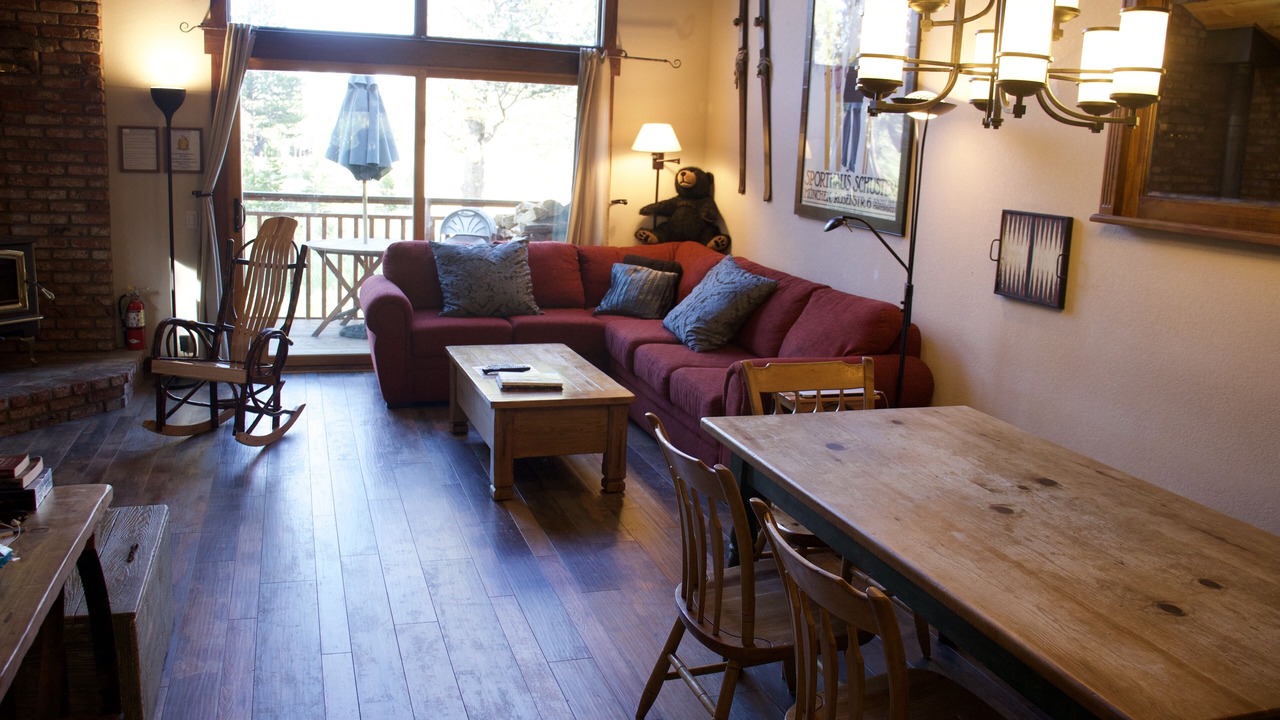 Photo of Livingroom in Mammoth Lakes