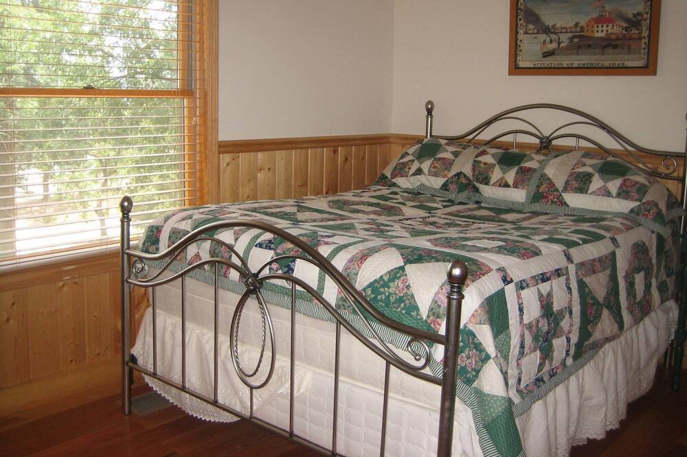 Photo of Bedroom in Wishon