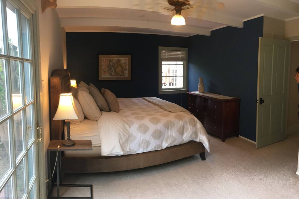 Photo of Bedroom in San Rafael