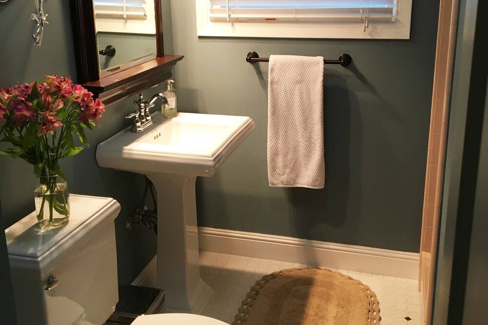 Photo of Bathroom in San Rafael