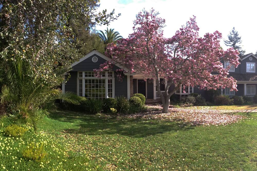 Photo of Others in San Rafael