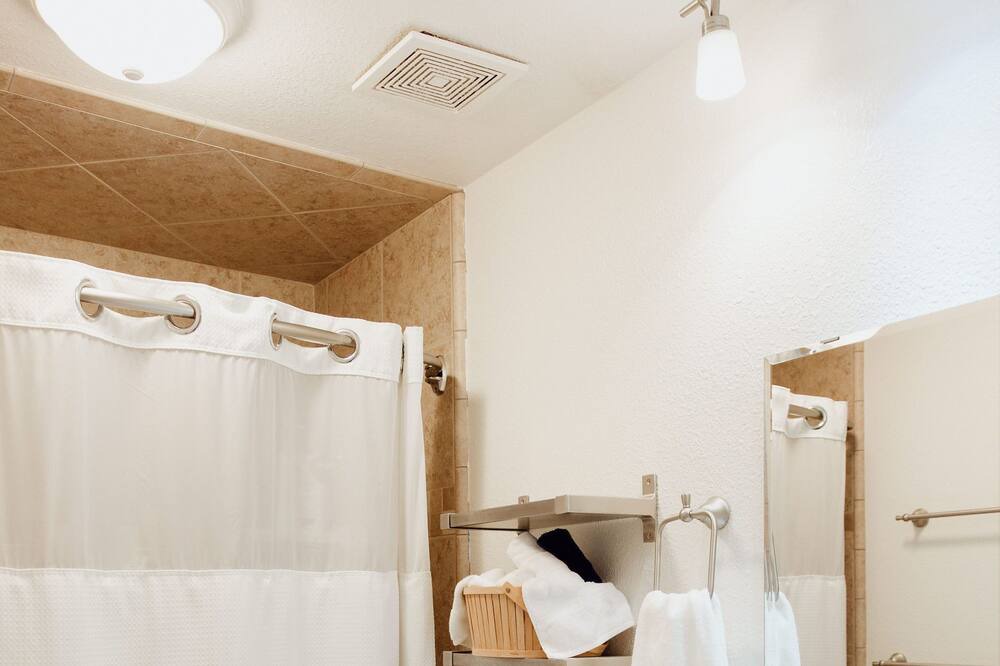 Photo of Bathroom in Sanger