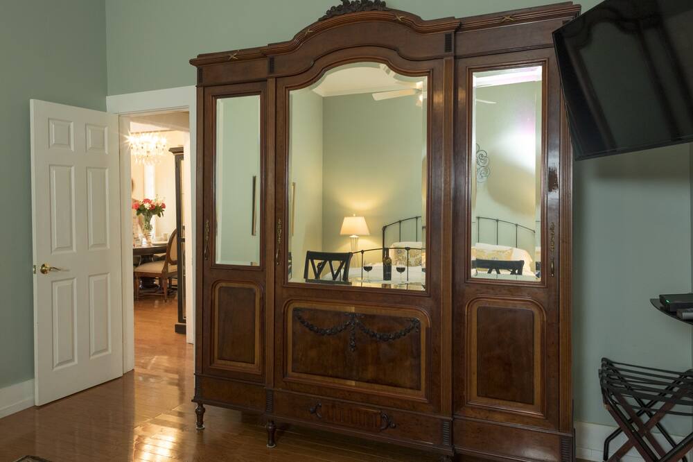Photo of Bedroom in St. Helena