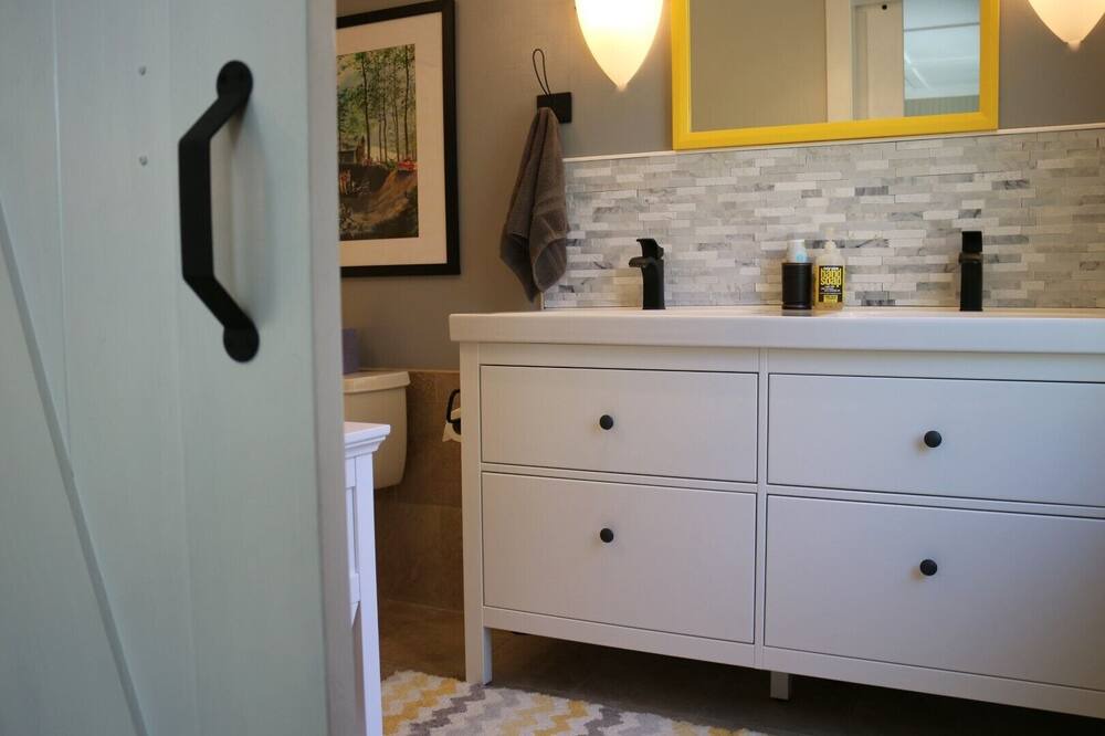 Photo of Bathroom in San Mateo County