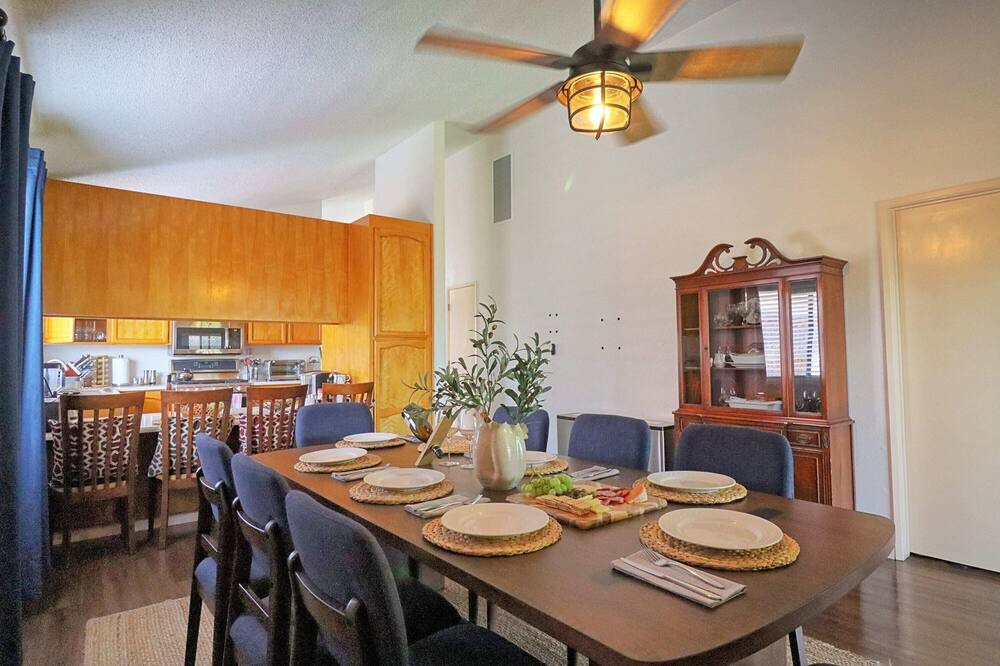 Photo of Bedroom in Santa Rosa