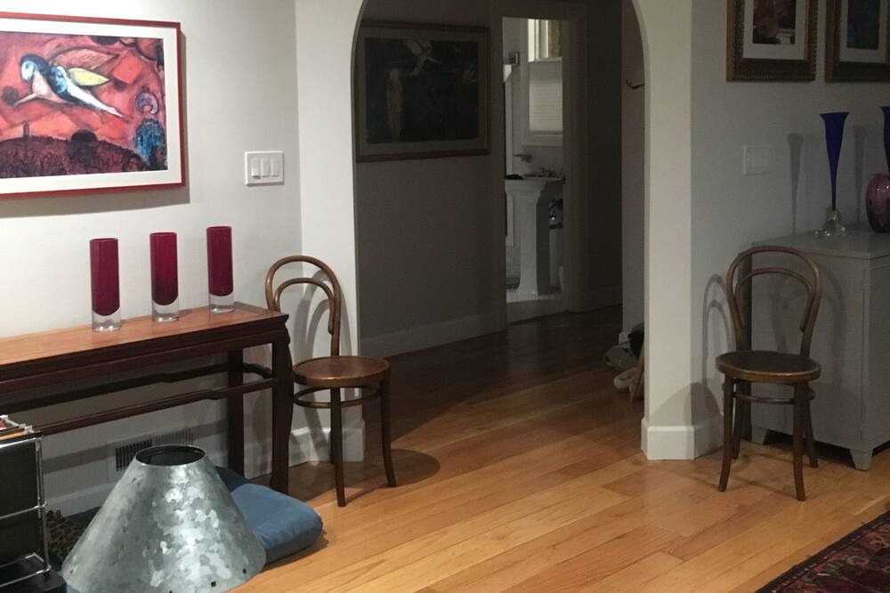Photo of Bedroom in Pacific Heights
