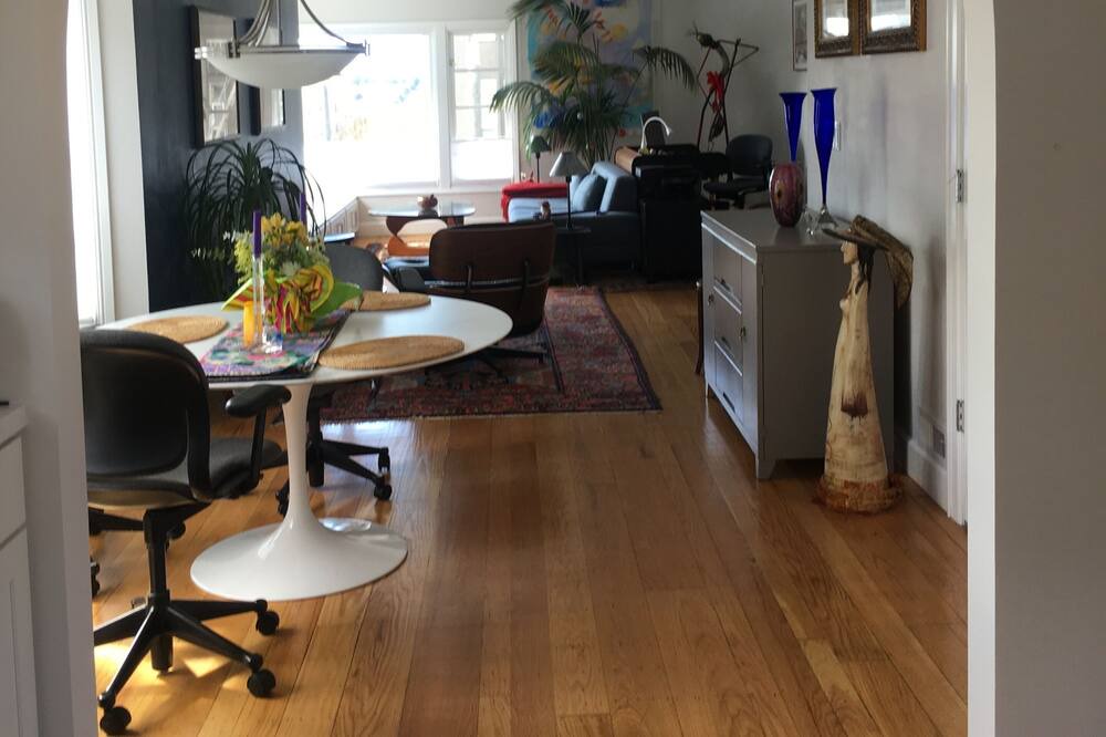 Photo of Others in Pacific Heights
