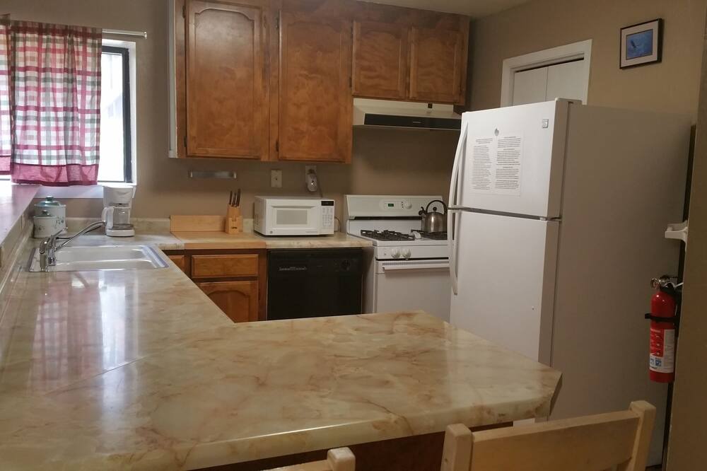 Photo of Kitchen in Cold Springs
