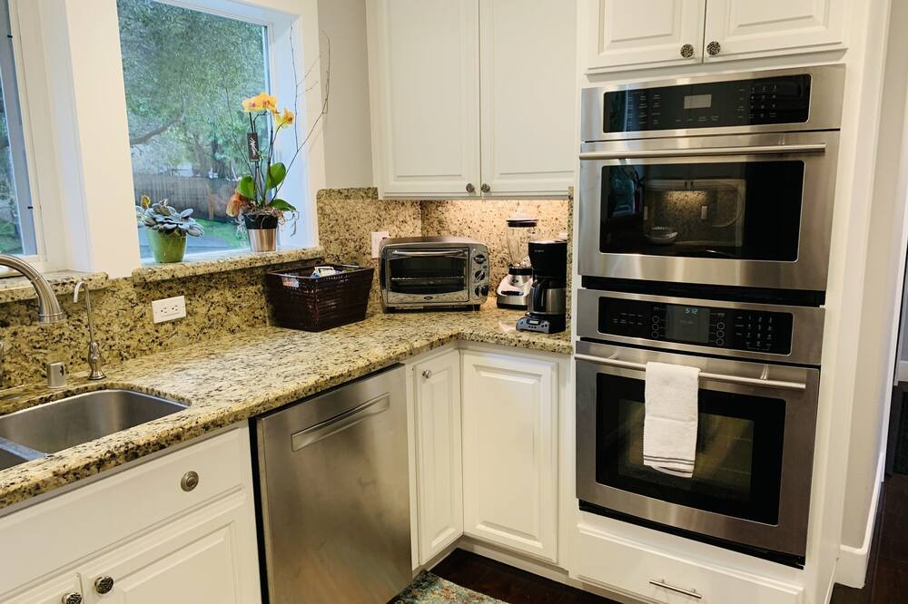 Photo of Kitchen in Hayward