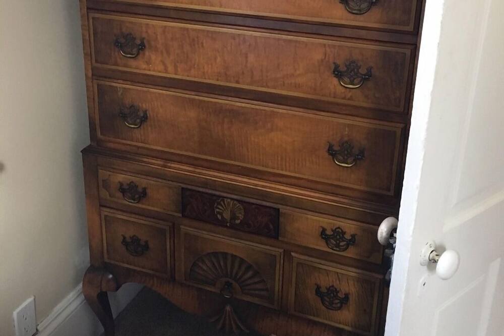 Photo of Bedroom in Nevada City