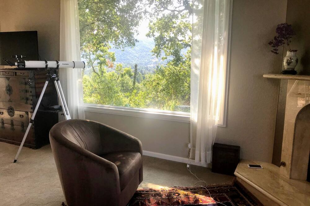 Photo of Livingroom in Los Gatos