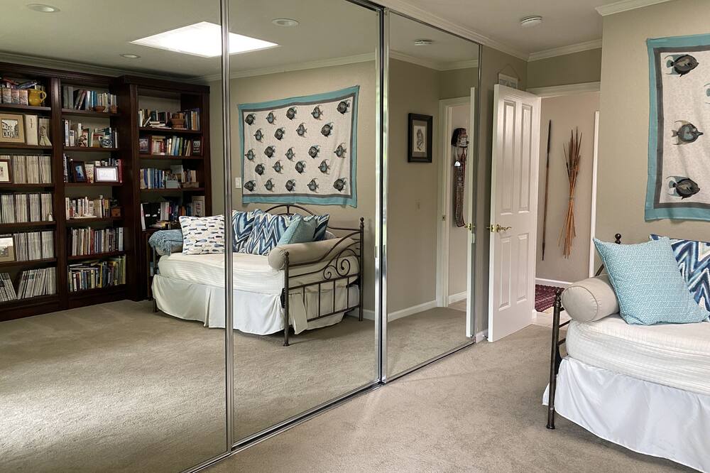 Photo of Bedroom in Los Gatos