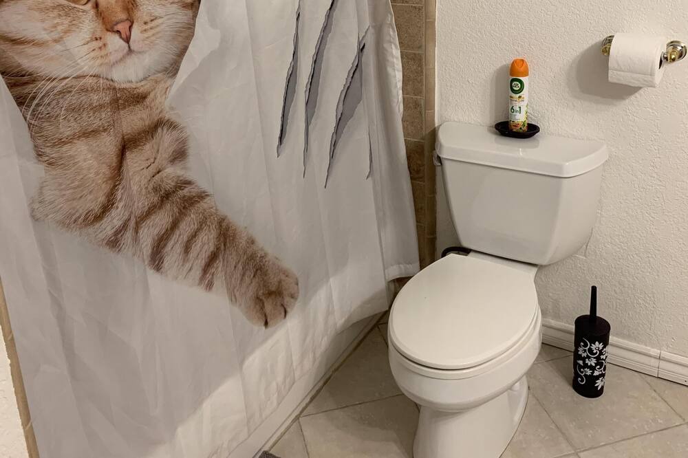 Photo of Bedroom in Holy City