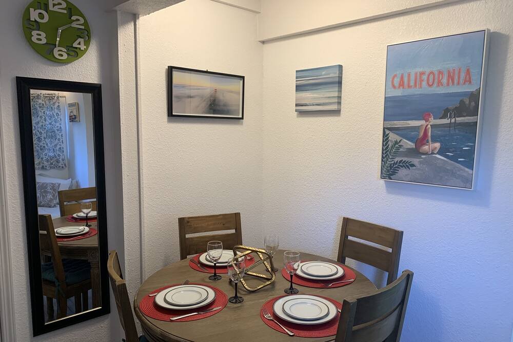 Photo of Kitchen in Holy City