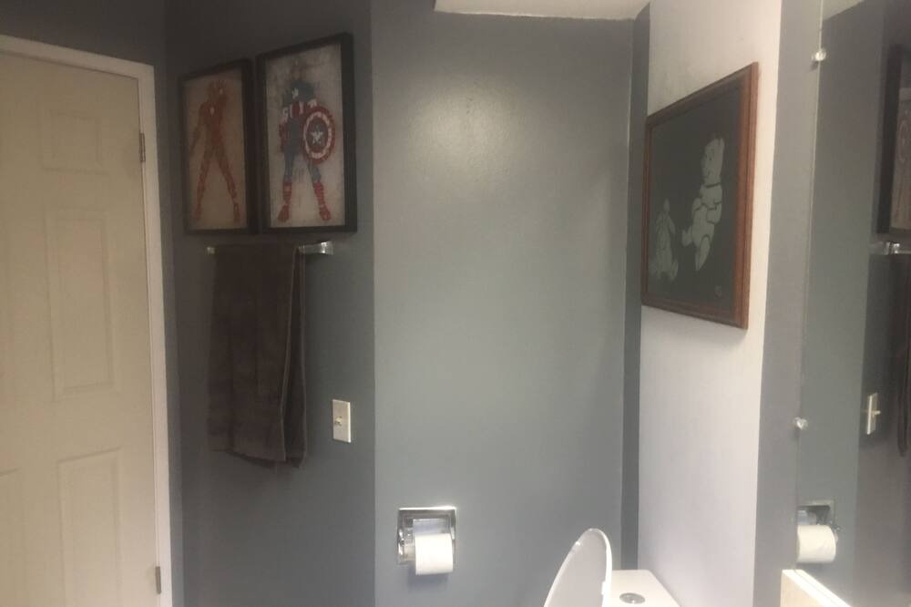 Photo of Bathroom in Oakland