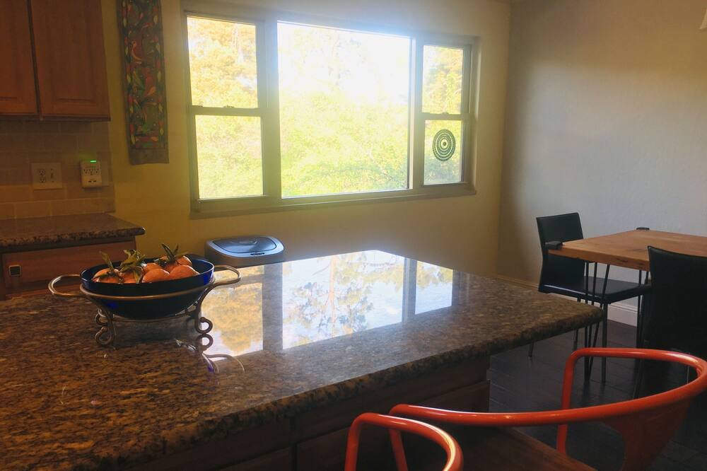 Photo of Kitchen in Oakland